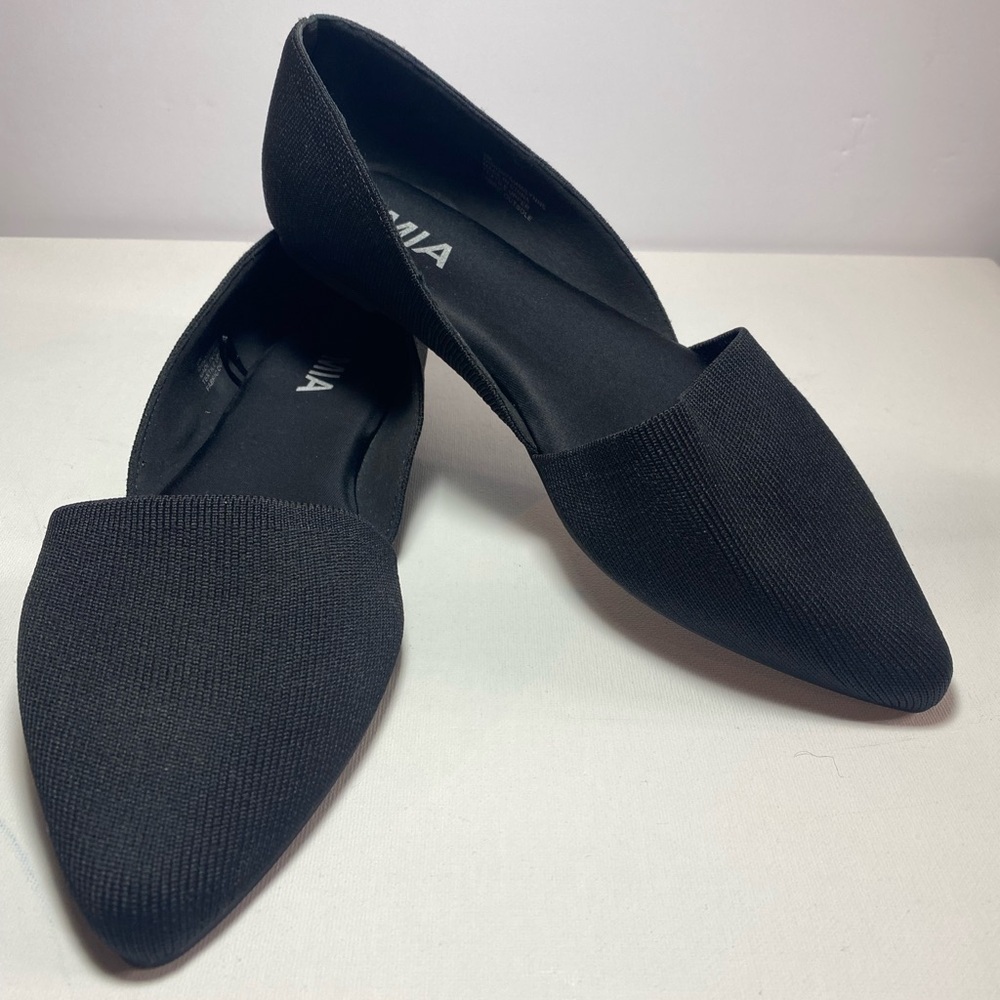 MIA NWOT Lynne D’Orsay Black Women's Slip On Sandal Comfort Fabric Flats